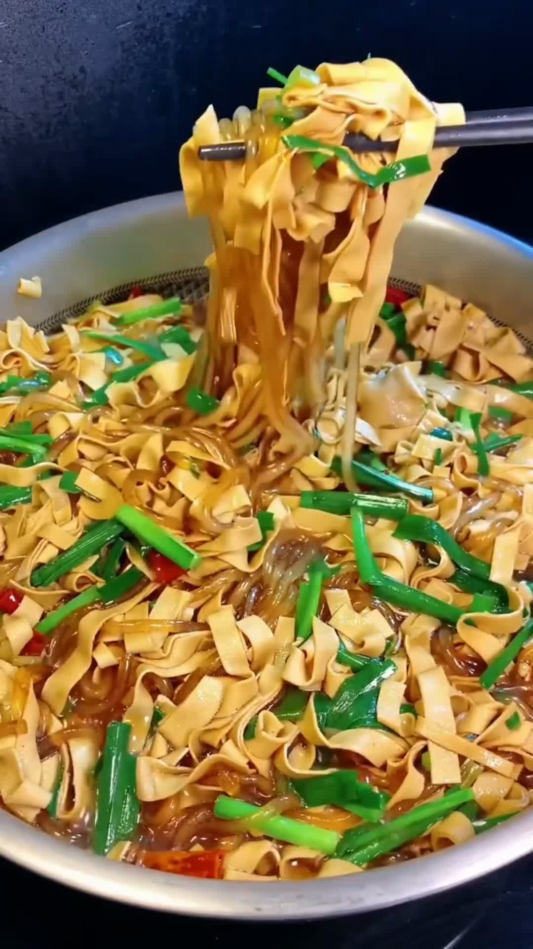 闲着刷手机？最高68元红包等你拿！这款App让你边看边赚钱